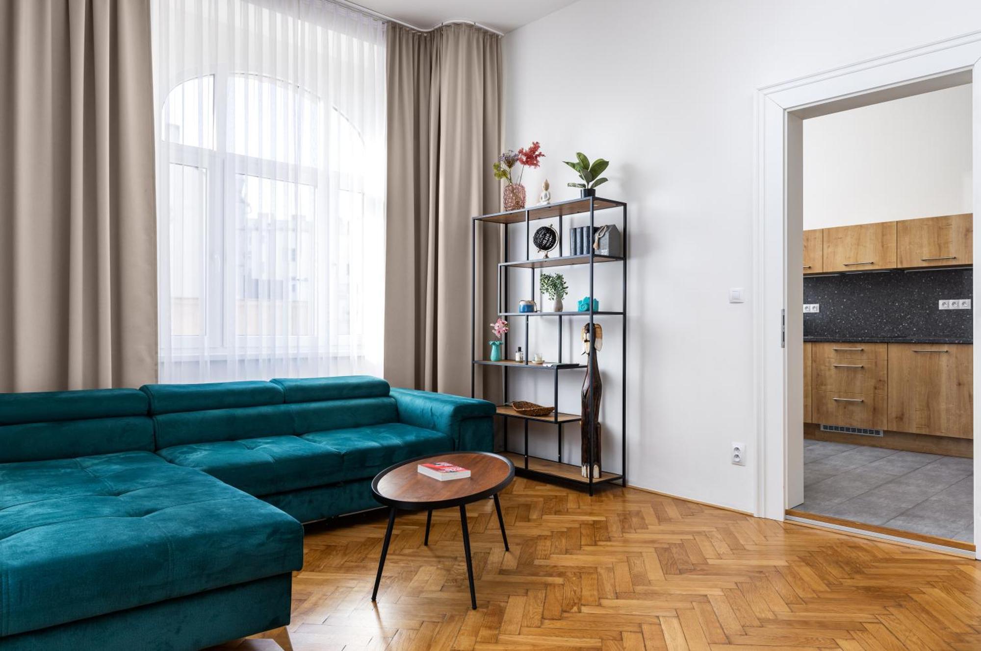 Stay2Gether City Buzz Apt - O2 Arena - Sleeps 6 Прага Экстерьер фото
