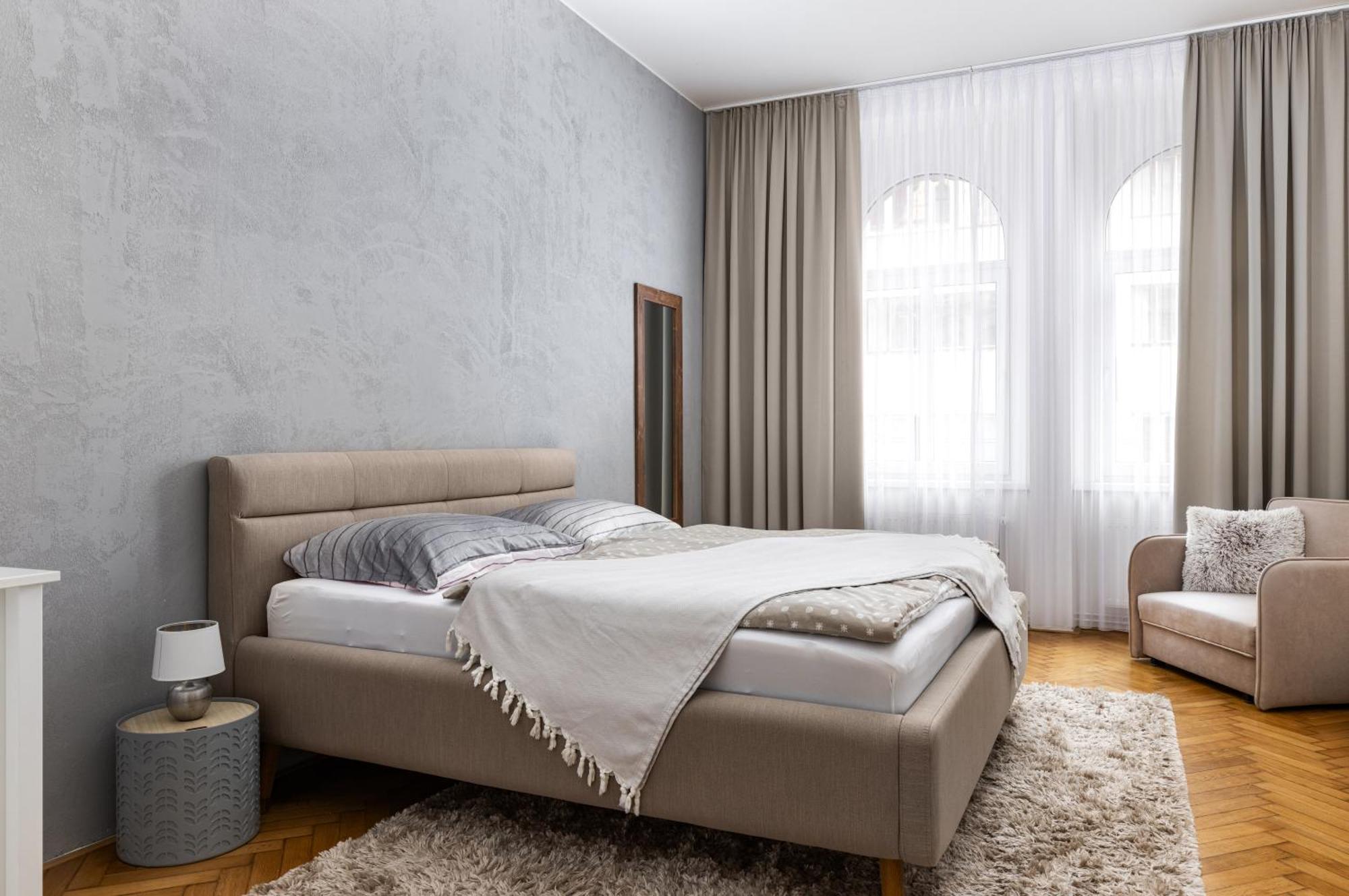 Stay2Gether City Buzz Apt - O2 Arena - Sleeps 6 Прага Экстерьер фото